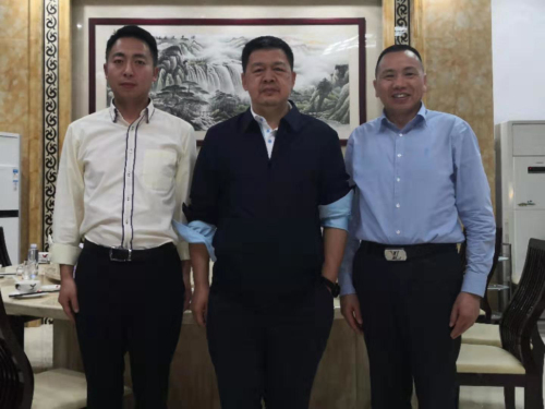 中紀(jì)委國(guó)際合作局郭松江局長(zhǎng)、人民日?qǐng)?bào)社馬海濤副總編親臨新望視察指導(dǎo)